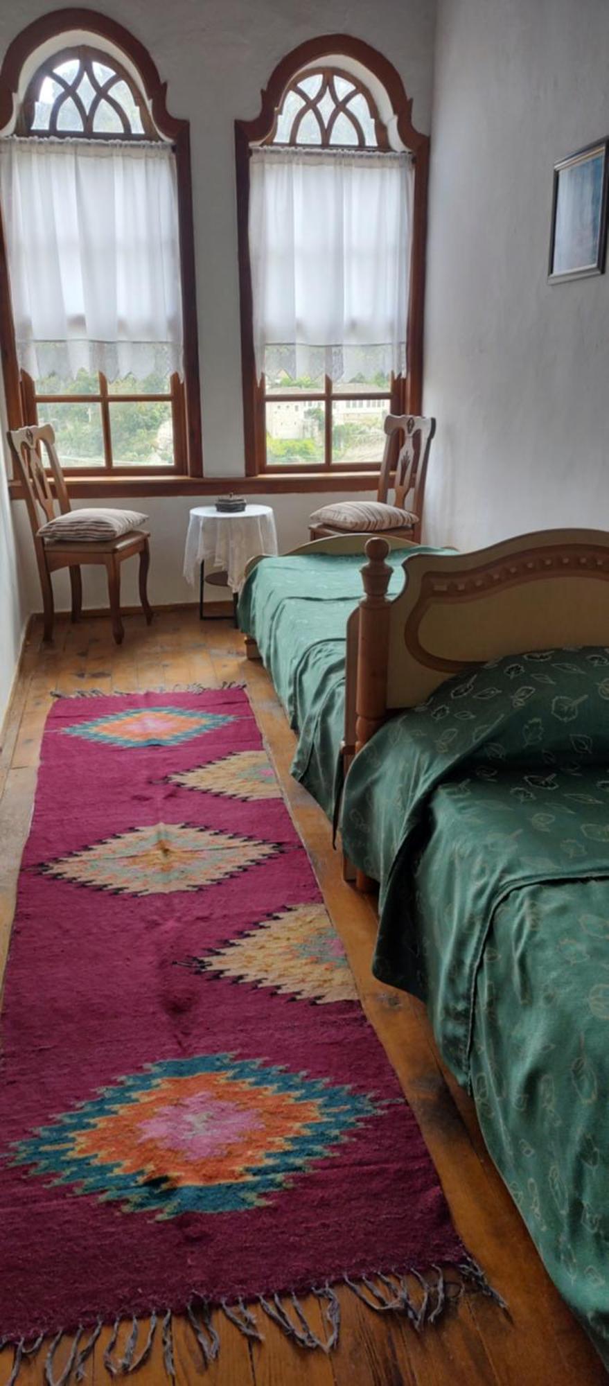 Guest House Panorama 베라트 외부 사진
