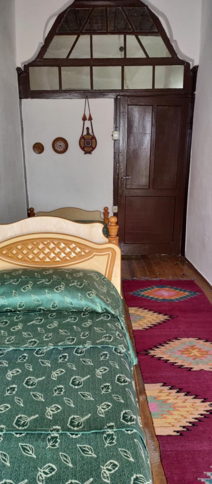 Guest House Panorama 베라트 외부 사진